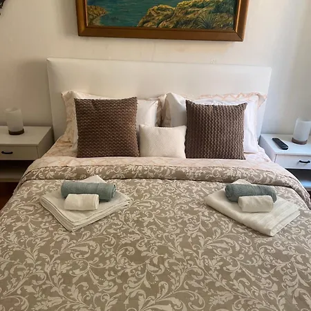 Daire Casa Tina Fezzano (Liguria)